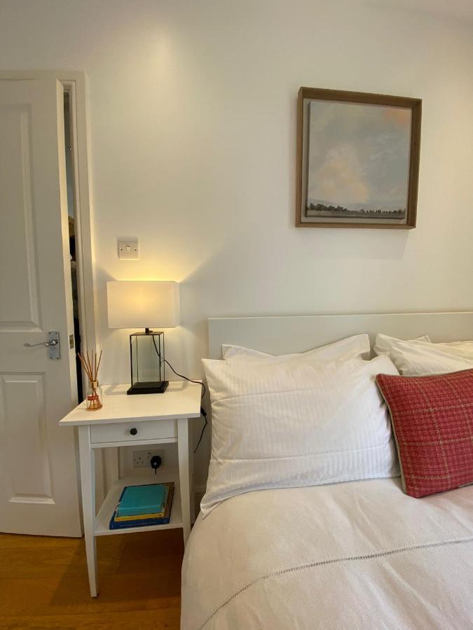 New Stylish Fulham Apartment - 2 Bed London Exterior foto